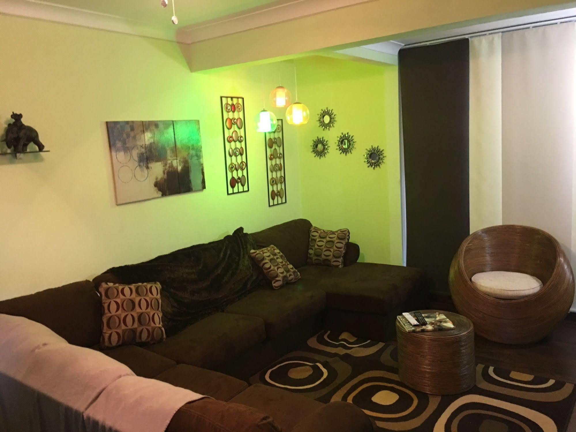 Abacus Jamaica The Zana Suites Кингстон Экстерьер фото