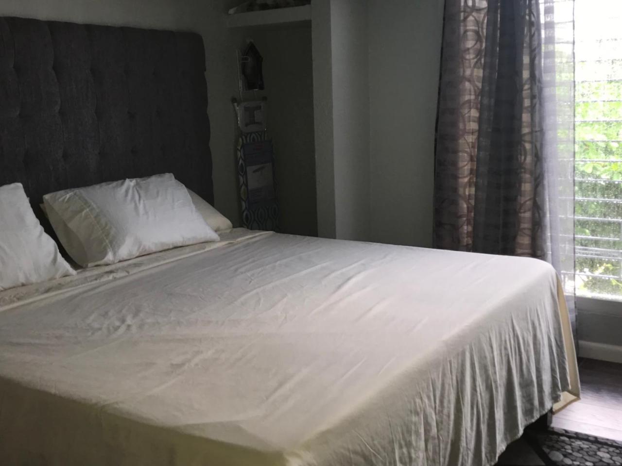 Abacus Jamaica The Zana Suites Кингстон Экстерьер фото