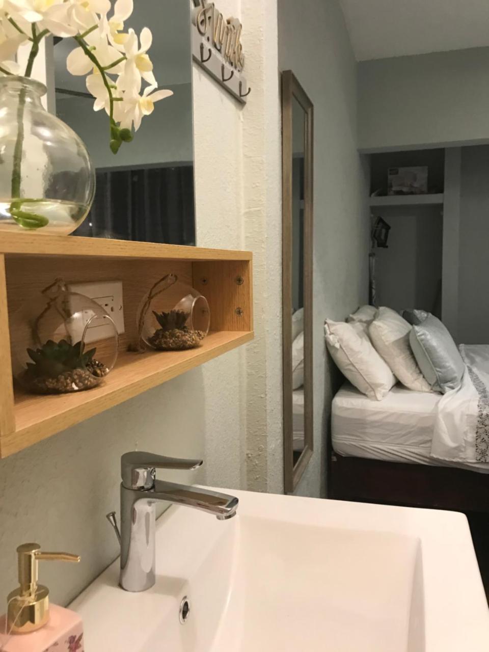 Abacus Jamaica The Zana Suites Кингстон Экстерьер фото