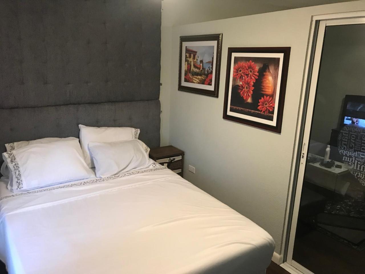 Abacus Jamaica The Zana Suites Кингстон Экстерьер фото